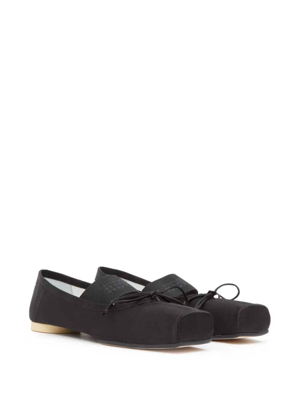 BALLET SHOE