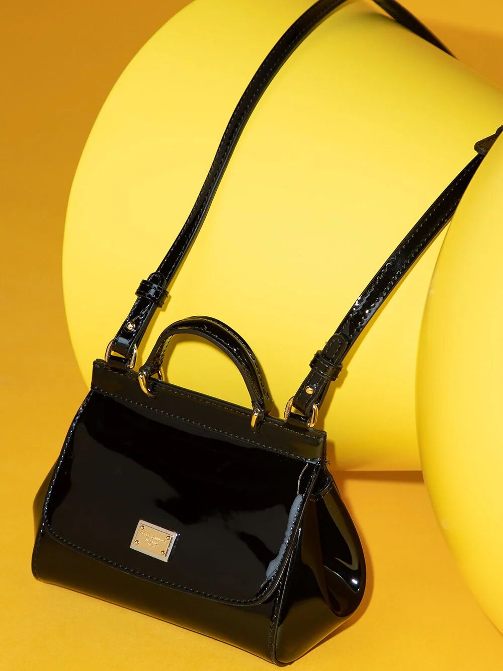 SHOULDER BAG