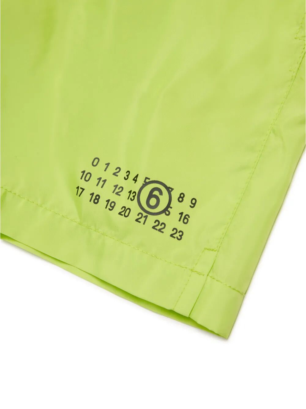 MM6M12U COSTUME