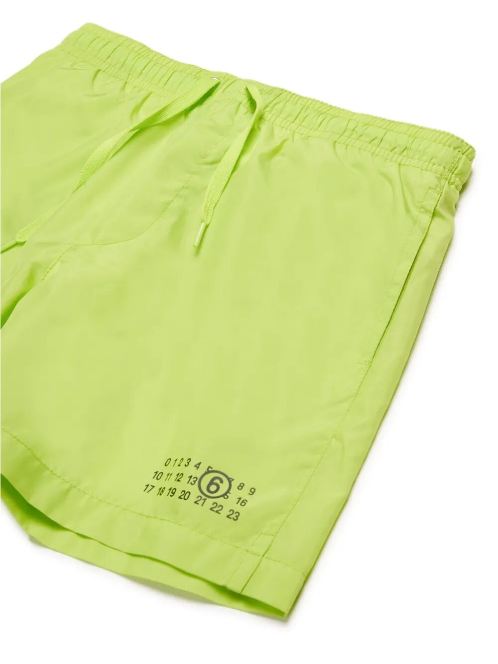 MM6M12U COSTUME