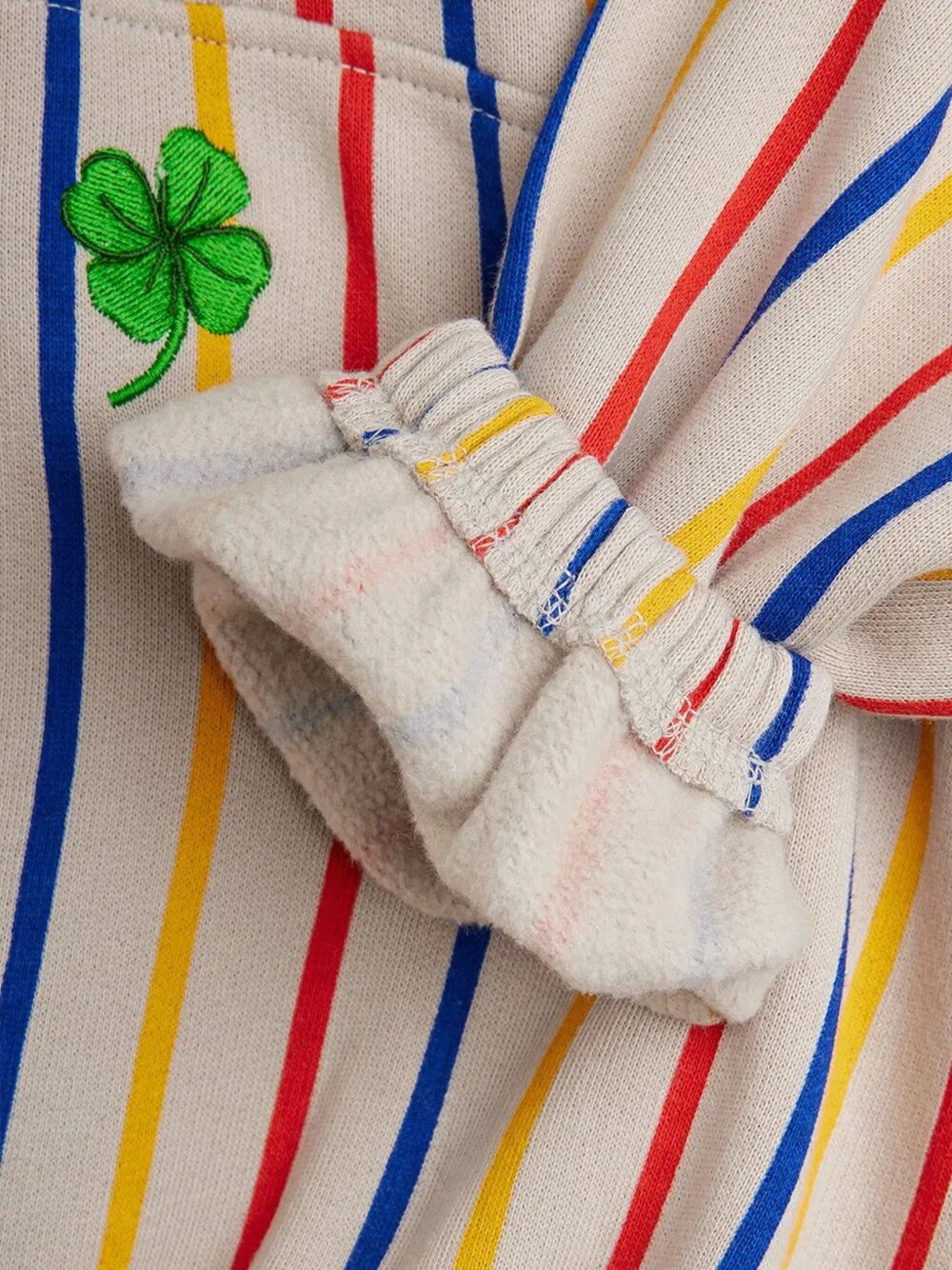 CLOVER EMB HALF ZIP SWEATSHIRT