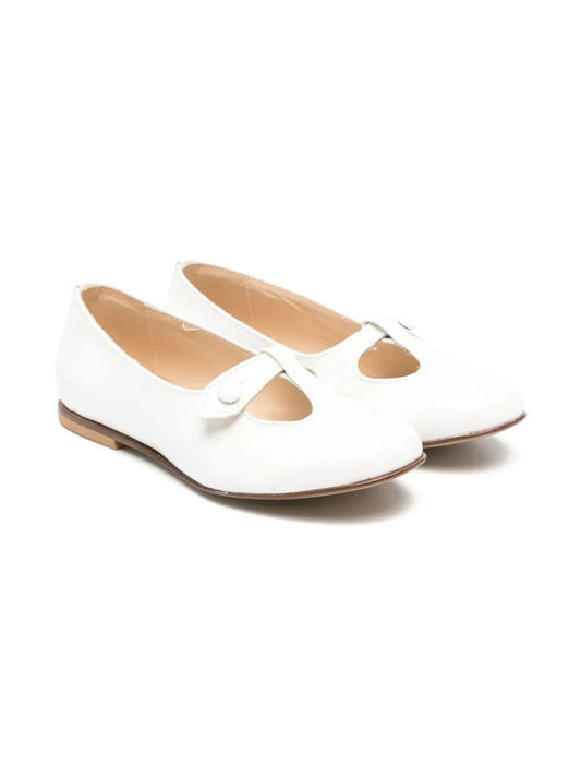 PATENT LEATHER T-FLATS