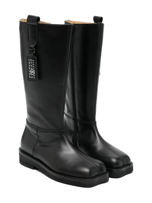 ANATOMICAL BOOTS BRUSHED LEATHER WITH SIDE NUMERIC LOGO AND ORIZONTAL SEAM ON BACK