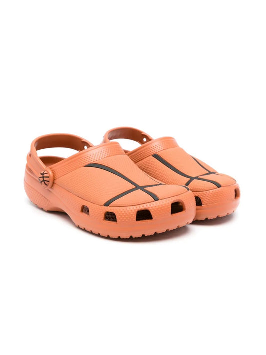 CLASSIC BASKETBALL CLOG T